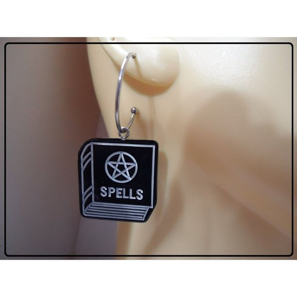 6/$20 Gothic Black&White Dark Moon Interchangeable Charm Earrings-6 Pairs in Set - Picture 2 of 8